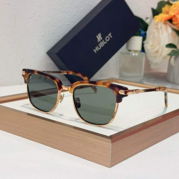 Picture of Hublot Sunglasses _SKUfw71164300fw